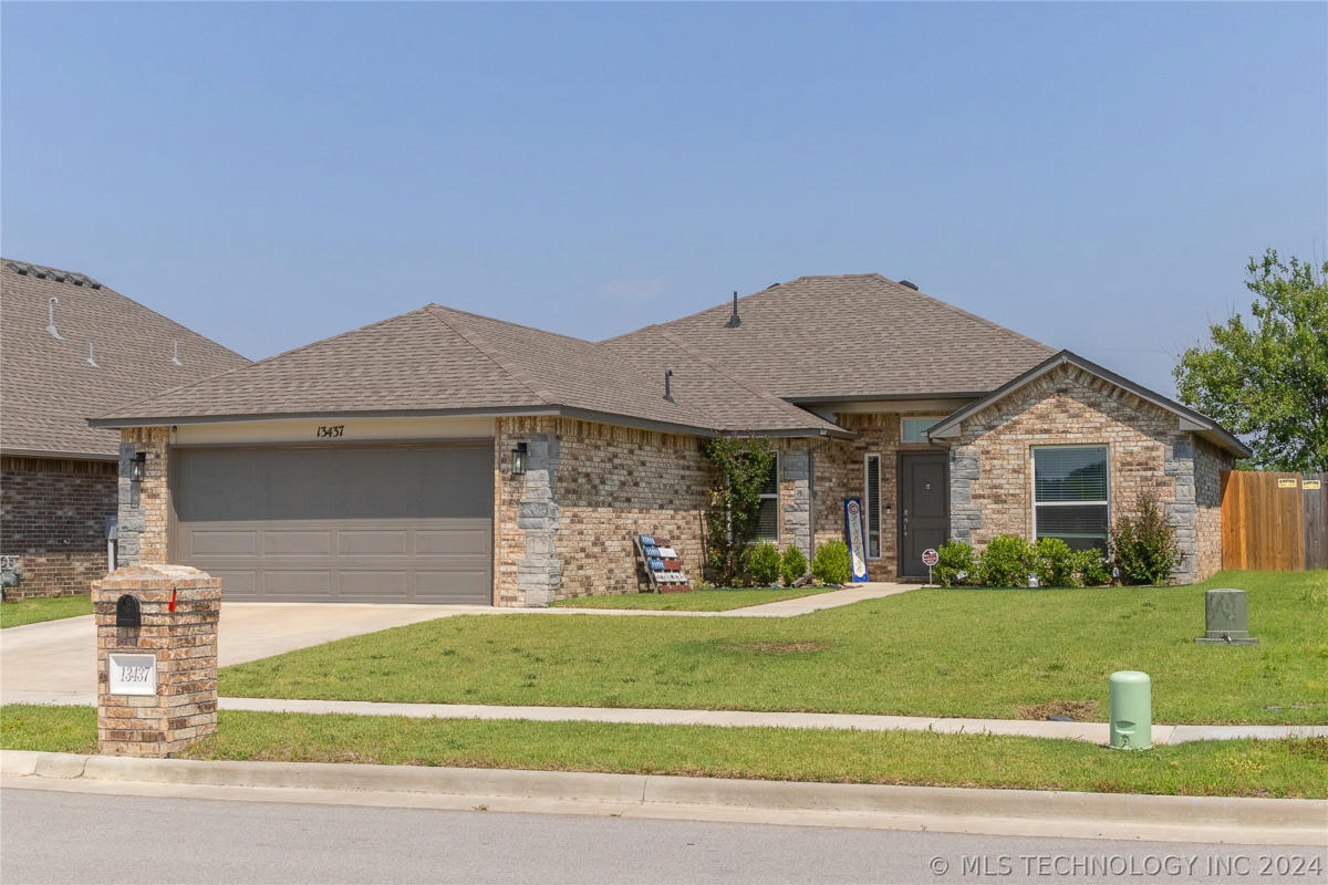 13437 N 132ND EAST AVE, COLLINSVILLE, OK 74021, photo 1 of 43