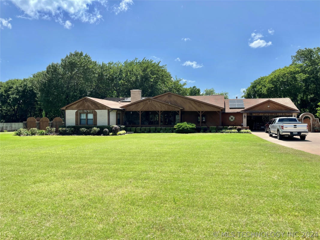 601 SUNSET DR SW, ARDMORE, OK 73401, photo 1 of 48