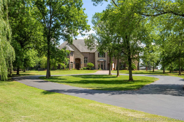 1211 N CIMARRON HL, STILLWATER, OK 74075, photo 2 of 50