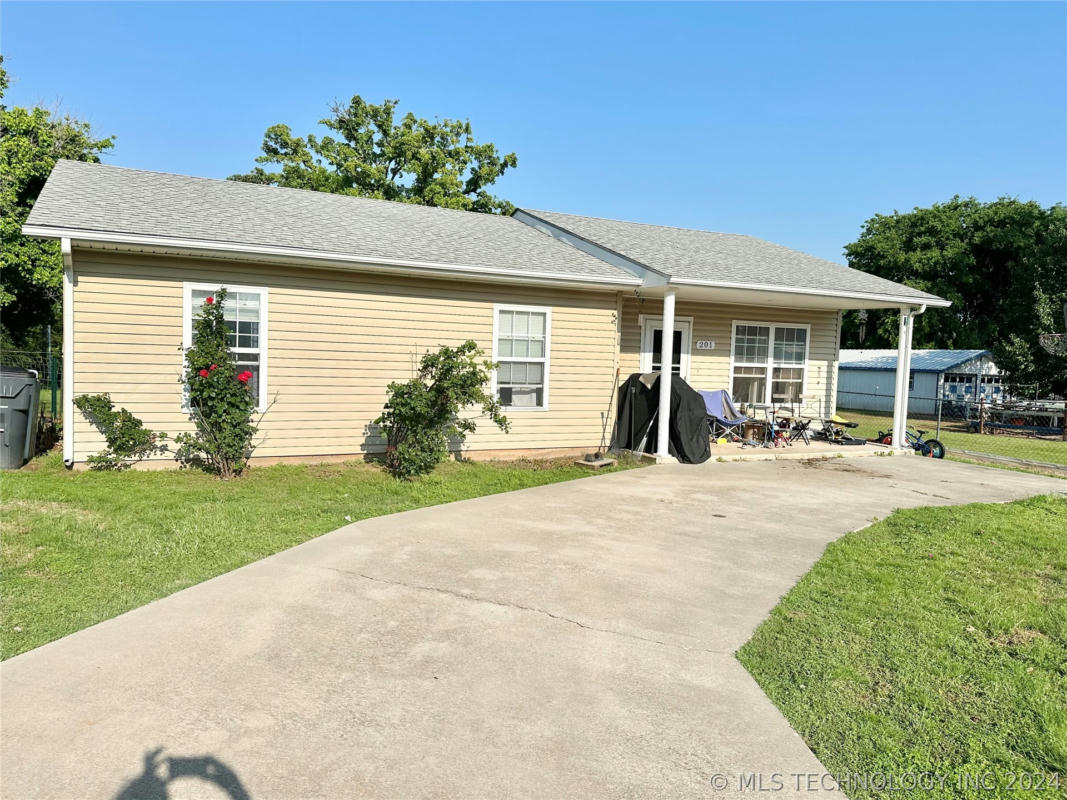 201 N DIVISION ST, ASHER, OK 74826, photo 1 of 25
