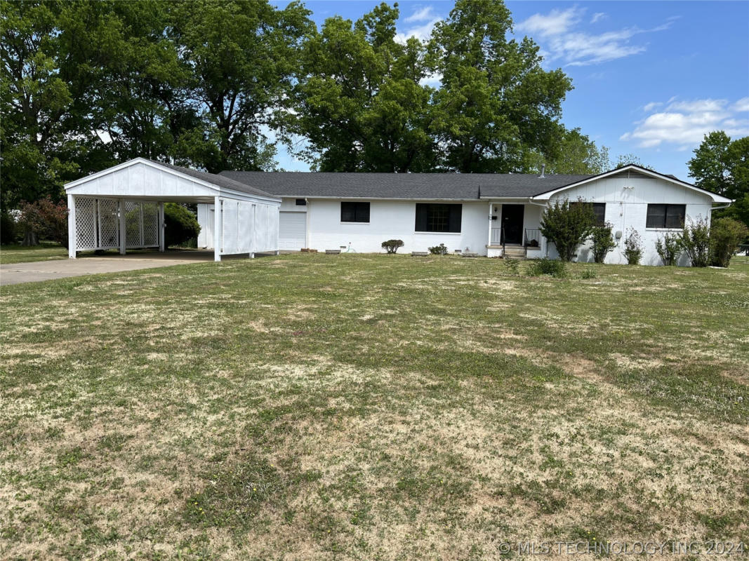 509 NE 10TH ST, WAGONER, OK 74467, photo 1 of 24