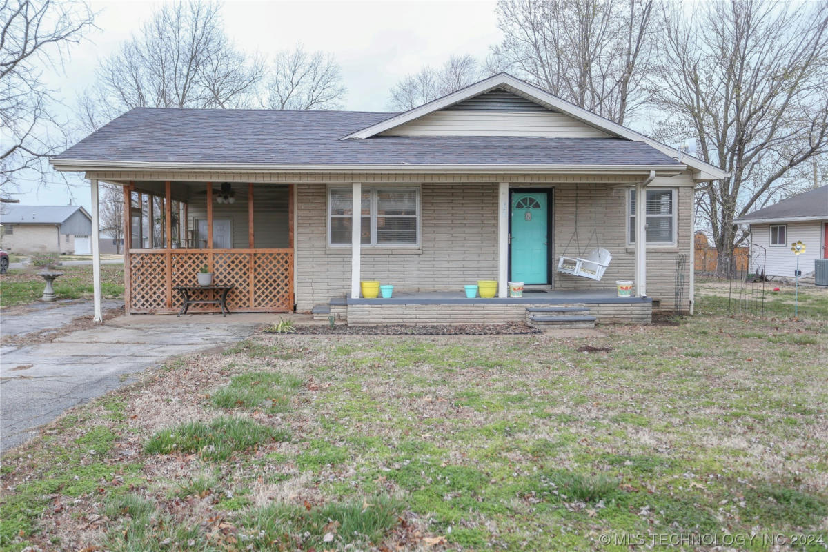 945 S CURTIS ST, WELCH, OK 74369, photo 1 of 29