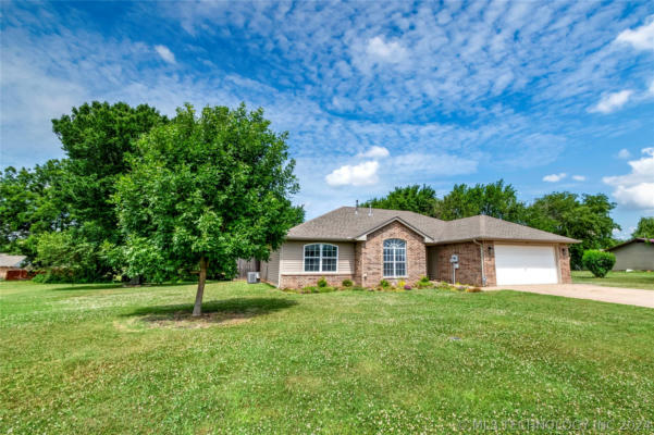208 S 9TH AVE, STROUD, OK 74079 - Image 1