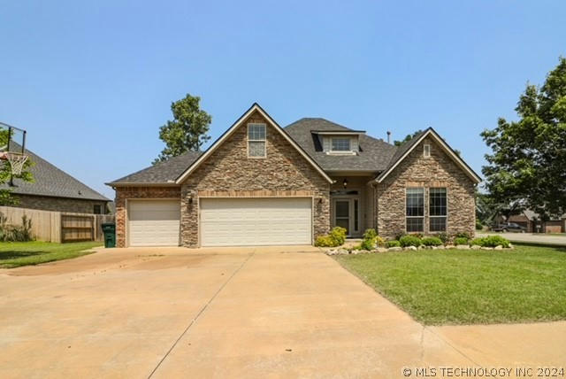 701 W 39TH ST, SAND SPRINGS, OK 74063, photo 1 of 40