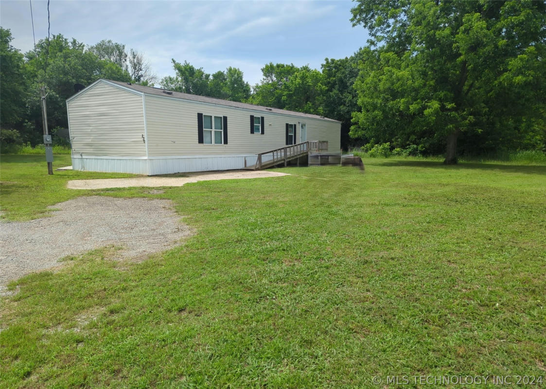 230 W 2ND ST, PAWHUSKA, OK 74056, photo 1 of 27