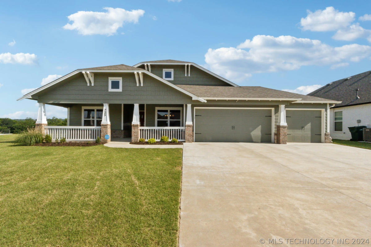 725 W 53RD ST, SAND SPRINGS, OK 74063, photo 1 of 29