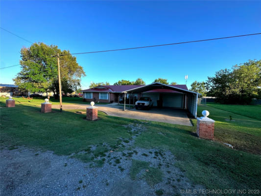 108 NW DIVISION ST, RED OAK, OK 74563, photo 3 of 37