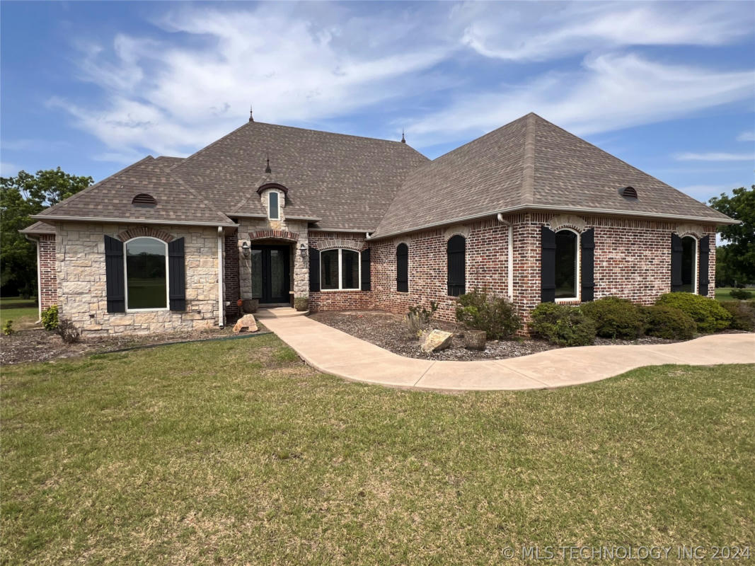 67 CHATEAU BND, ARDMORE, OK 73401, photo 1 of 50