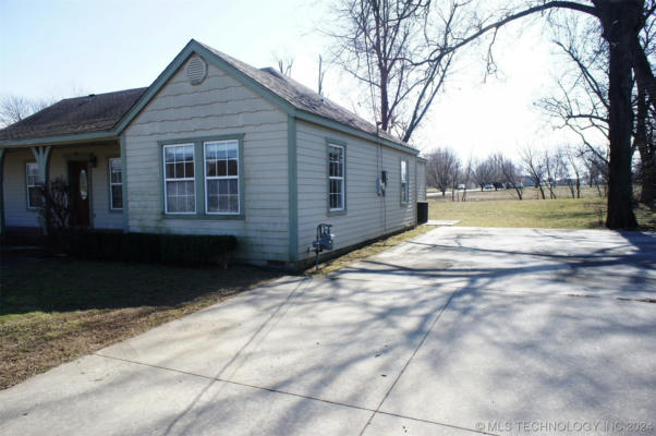 5770 W 41ST ST, TULSA, OK 74107, photo 2 of 50