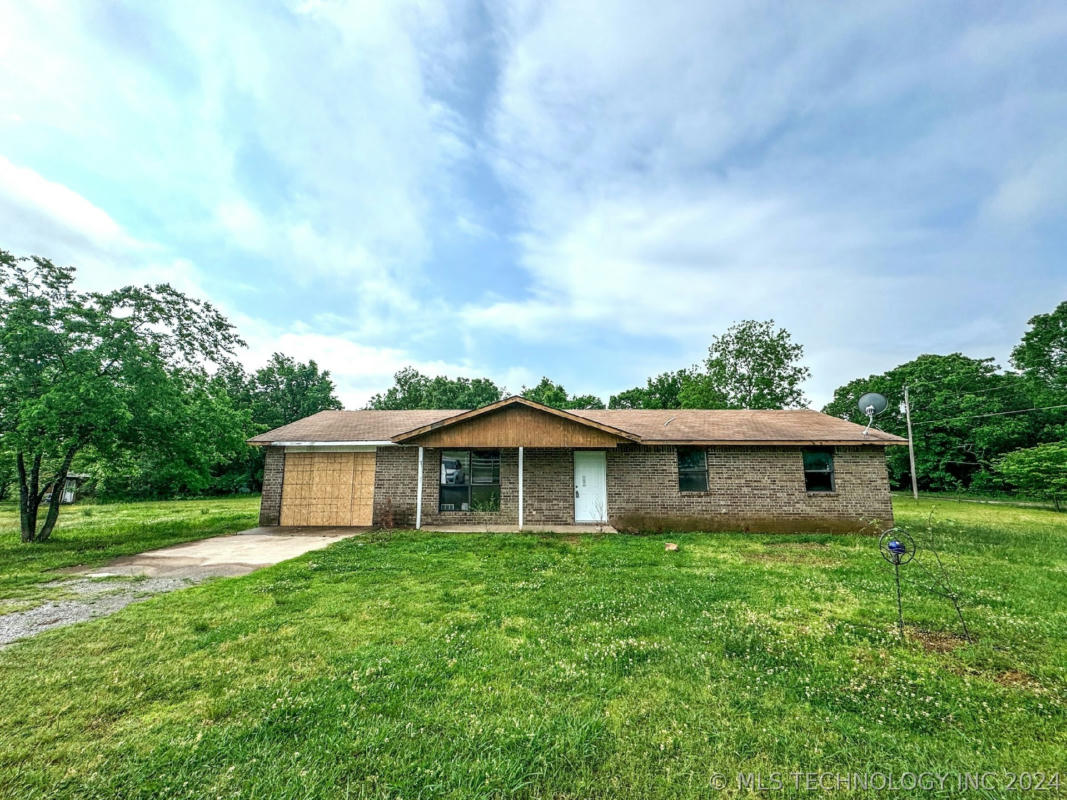 15813 W CLYDE MAHER RD, TAHLEQUAH, OK 74464, photo 1 of 43