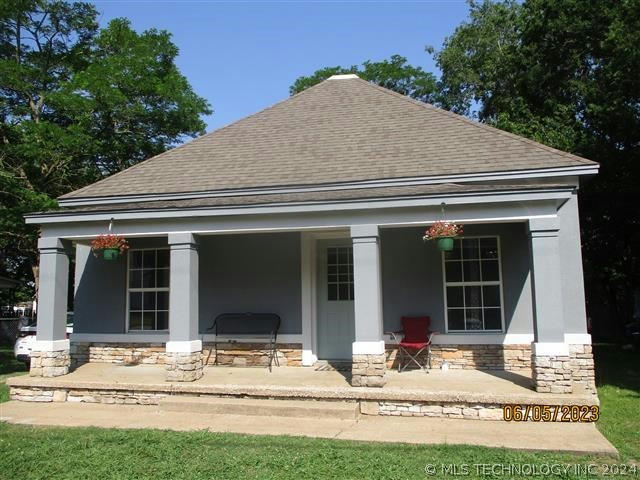 417 N MUSKOGEE AVE, CLAREMORE, OK 74017, photo 1 of 8