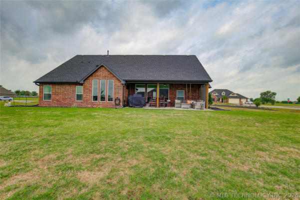 14195 N 54TH EAST AVE, COLLINSVILLE, OK 74021, photo 4 of 42