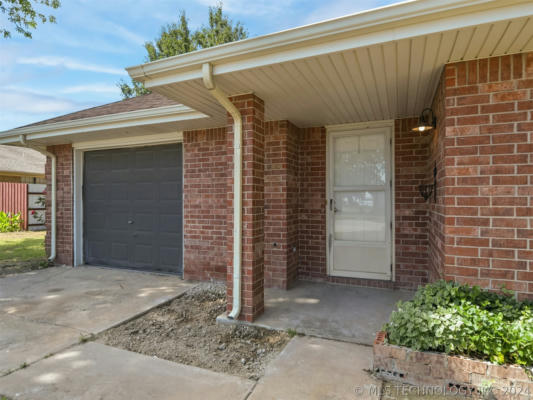 124 CHAD ST, ARDMORE, OK 73401, photo 4 of 23