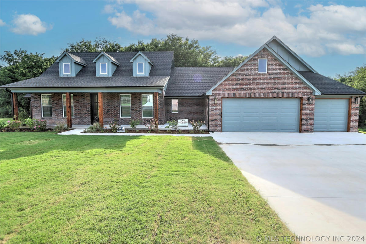 1008 N 25TH ST, COLLINSVILLE, OK 74021, photo 1 of 17
