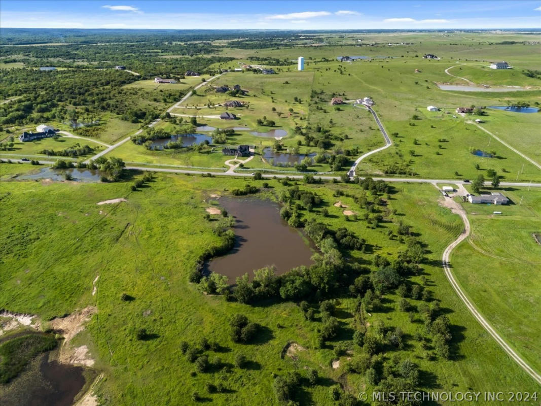 3 E 126TH STREET, SKIATOOK, OK 74070, photo 1 of 21