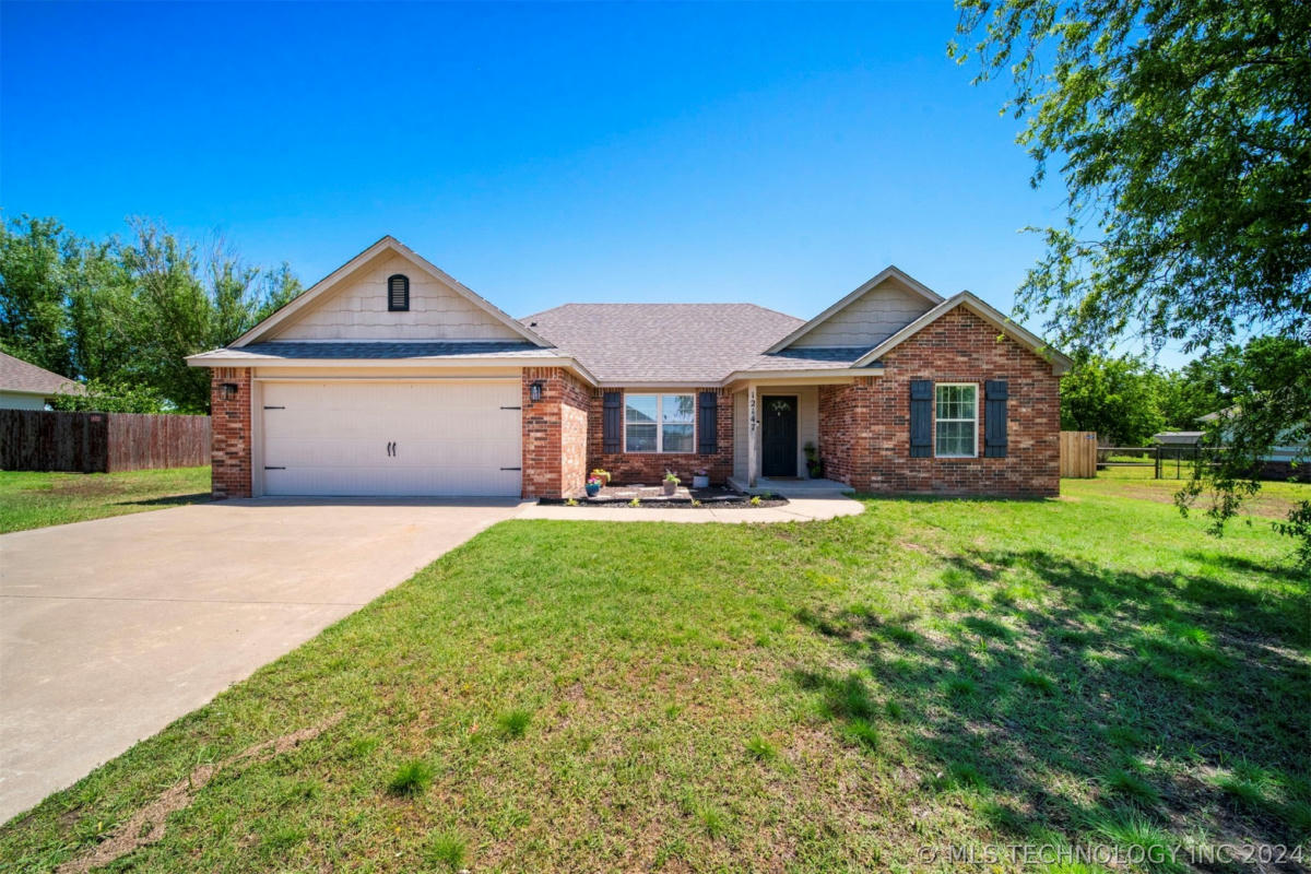 12147 N 195TH EAST AVE, COLLINSVILLE, OK 74021, photo 1 of 36