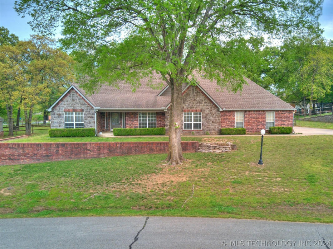 15773 N 102ND EAST AVE, COLLINSVILLE, OK 74021, photo 1 of 48