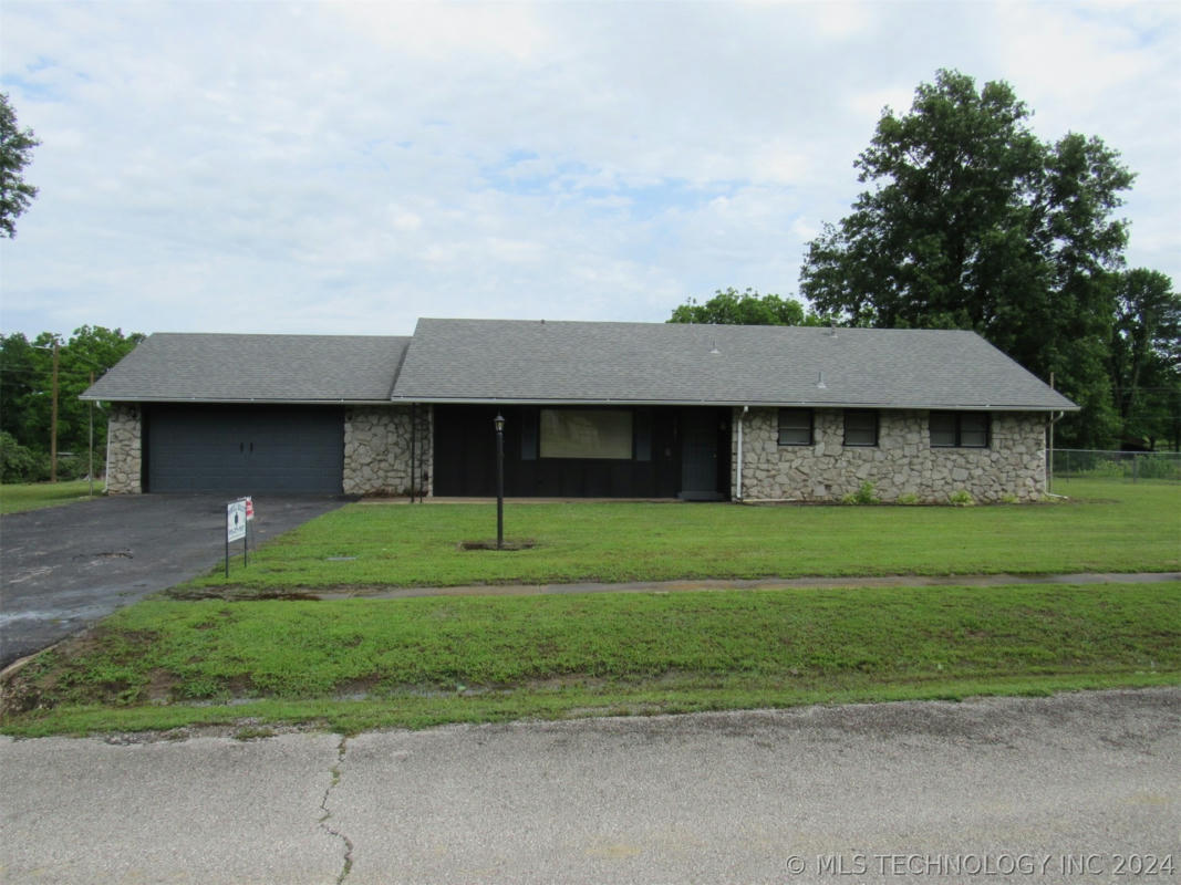 10297 E FIRST ST, CLAREMORE, OK 74019, photo 1 of 17