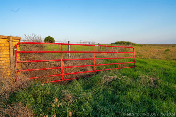 38 E 650 ROAD, OKEENE, OK 73763, photo 4 of 55