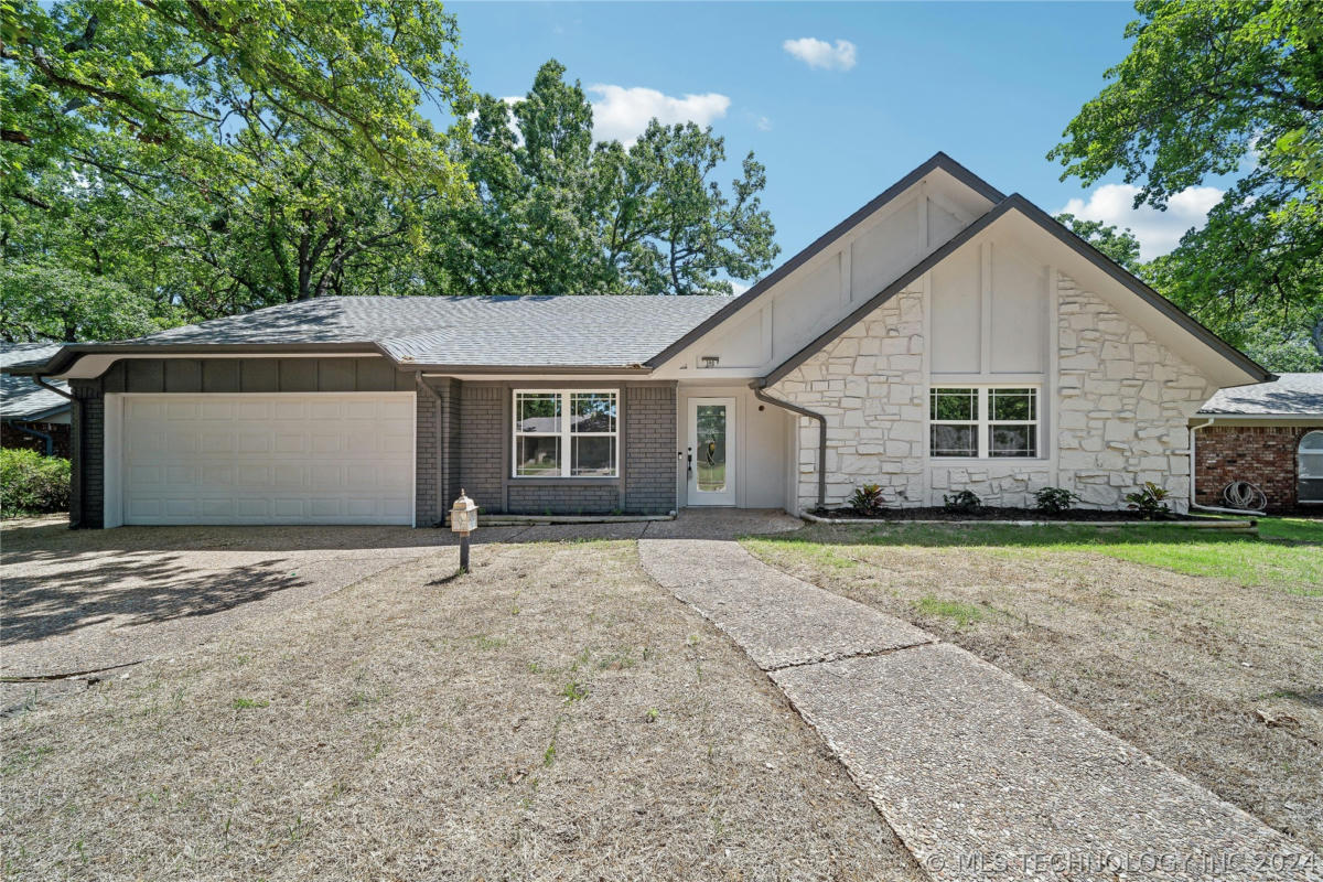 308 W 32ND ST, SAND SPRINGS, OK 74063, photo 1 of 32